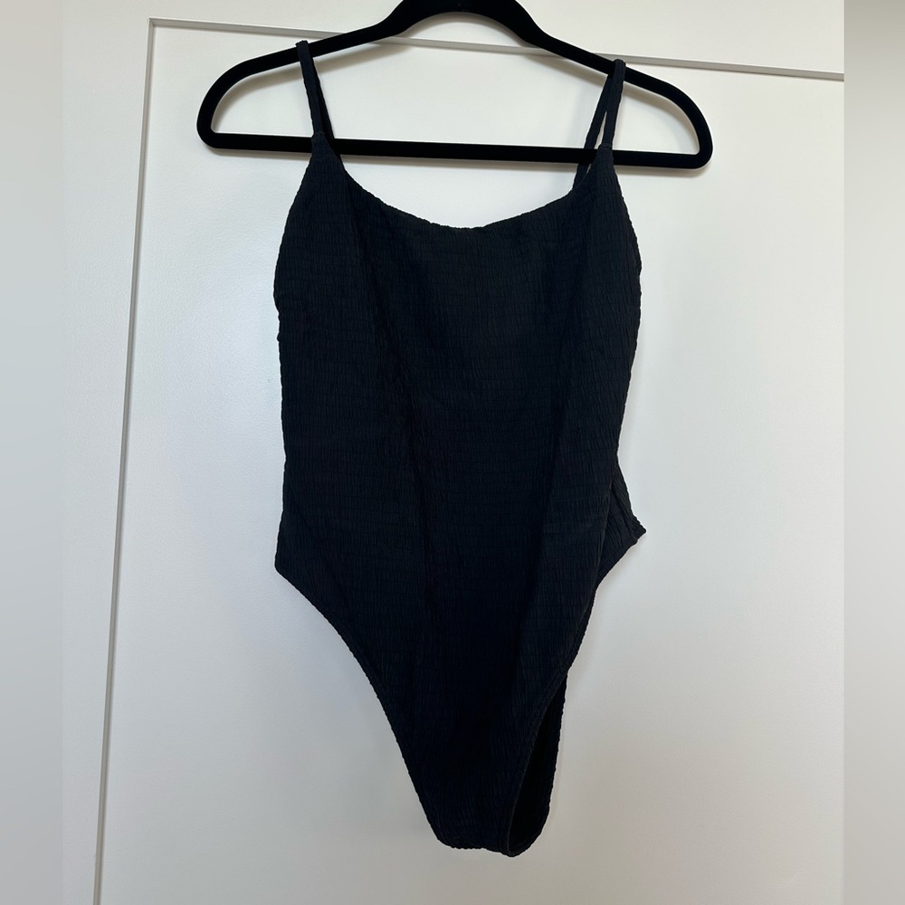 NWOT - Abercrombie Ruched Cheeky One Piece